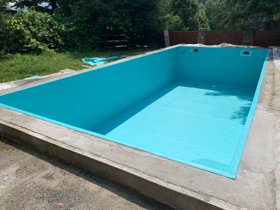 Bazén 9,4 x 4,6 m - hĺbka 1,9 m