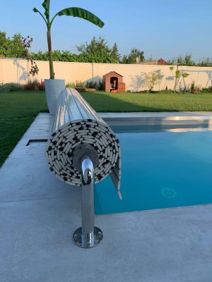 Bazén 7,4 x 3,0 m + prekrytie hladiny lamelovou roletou